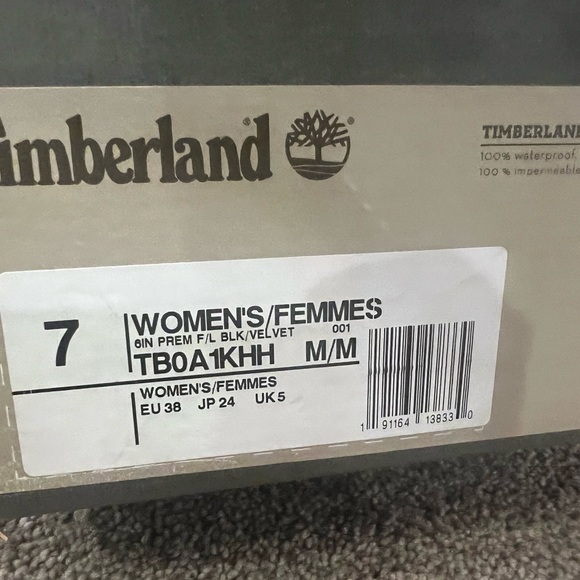 Timberland waterproof boots black velvet size 7 MSRP 289$ - Picture 8 of 11